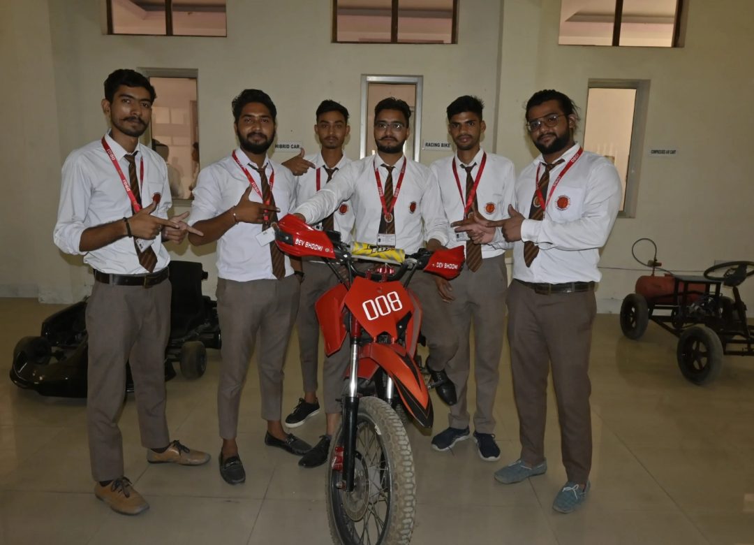 Diploma In Mechanical Engineering(Automobile)